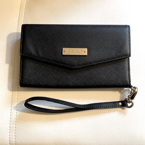 Kate Spade wristlet wallet